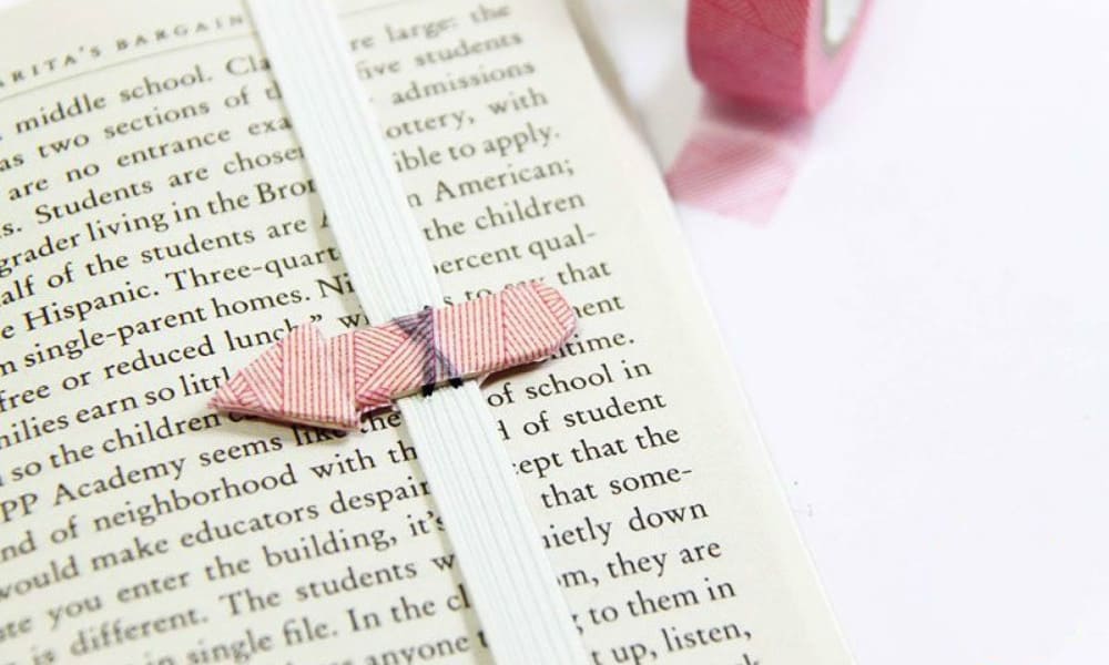 Arrow bookmark