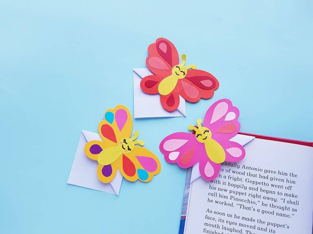 Butterfly-shaped ‘Read Me’ bookmark