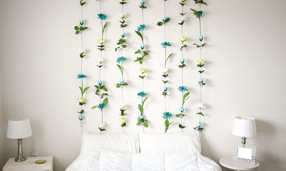 DIY FLOWER WALL