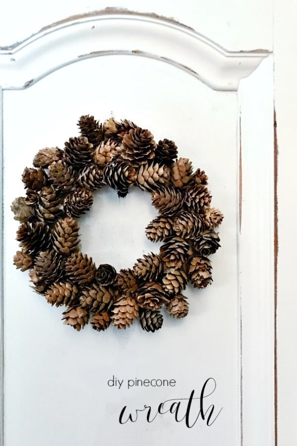 DIY PINECONE WREATH AND LITTLE MOMENTS LIKE THAT