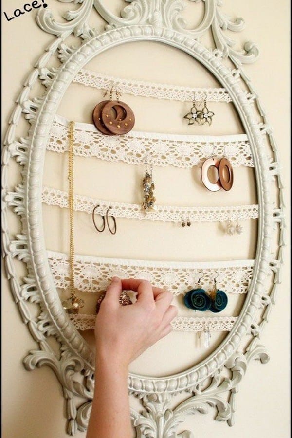 DIY Shabby Chic Jewelry Organizer