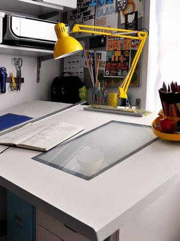 DIY Tutorials for a Drafting Table