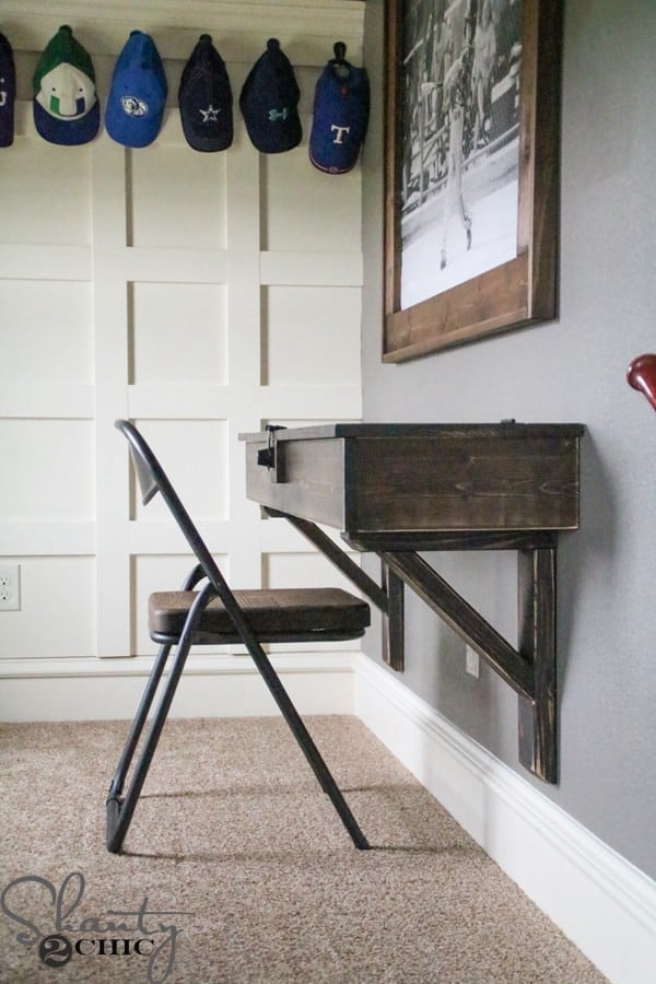 Rustic DIY Floating Desk