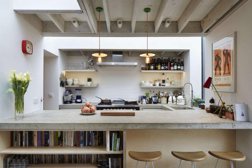 28. TINY LOFT KITCHEN WITH BAR