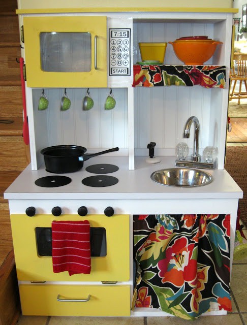 9. DIY Play Kitchen With Cabinet