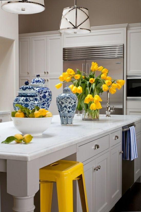 11. Adding Yellow To Your Kitchen Island