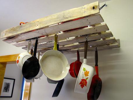 12. DIY Pallet Pot Rack