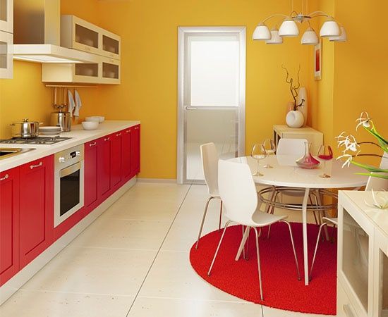 18. Arredamento cucina rosso e giallo