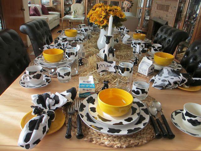 19. Cow Kitchen Dining Tableware