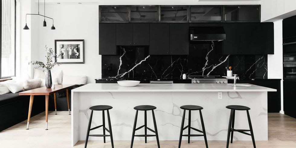 2. Black Kitchen Cabinets