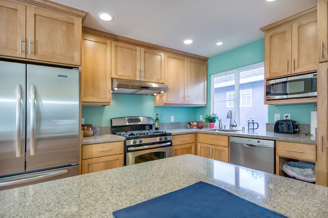 2. Teal Kitchen Paint