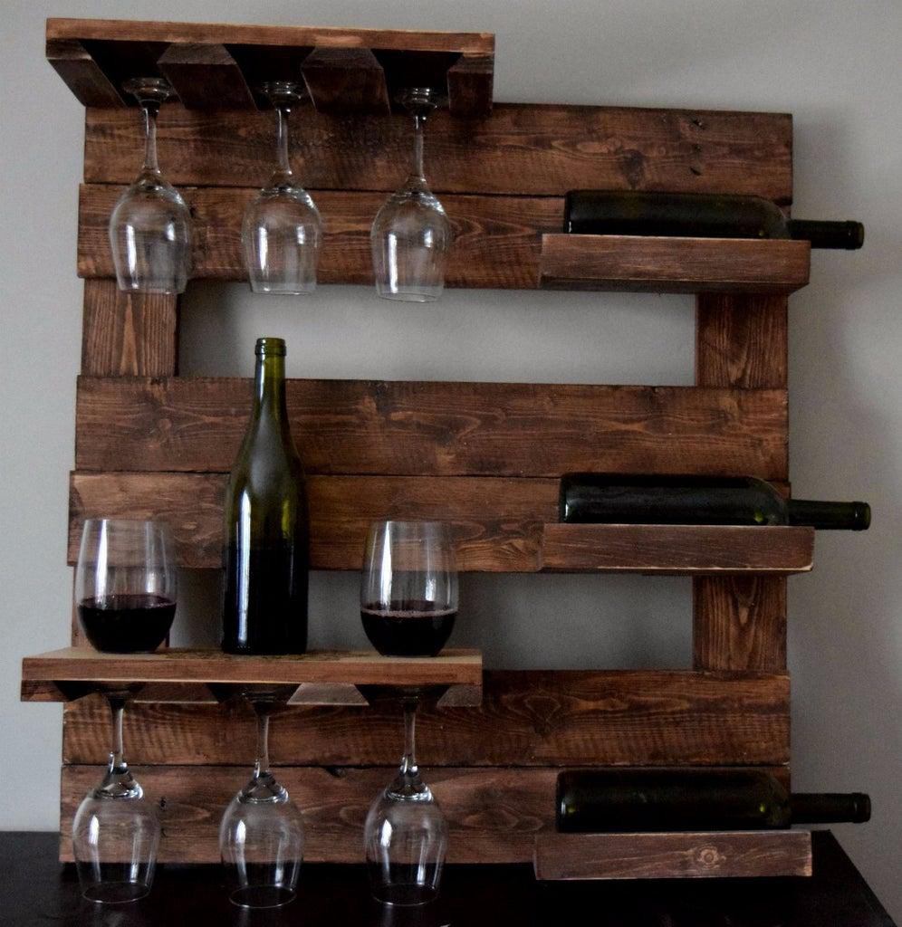 23. DIY Pallet Wood Wine Rack