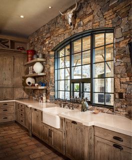 5.Ranch Rustic Kitchen