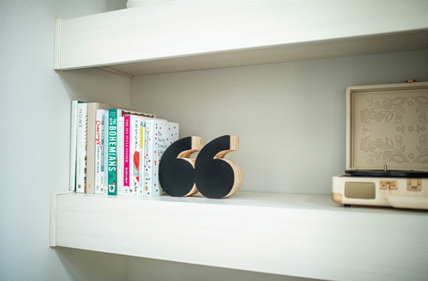 21. DIY Quote Bookends