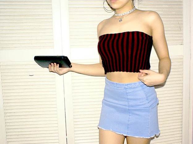 4. DIY Bandeau From A Ribbed Top