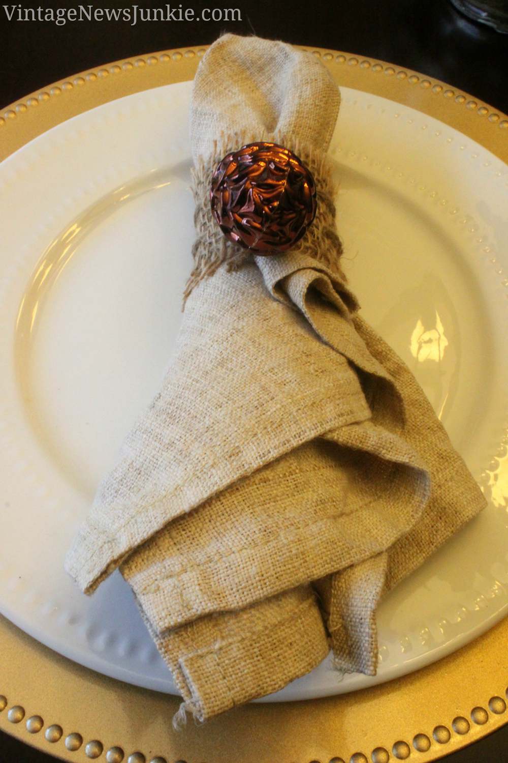 6. DIY Burlap Napkin Rings