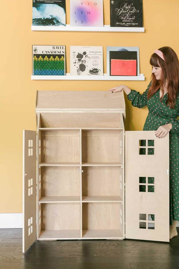 1-How-To-Build-A-DIY-Dollhouse