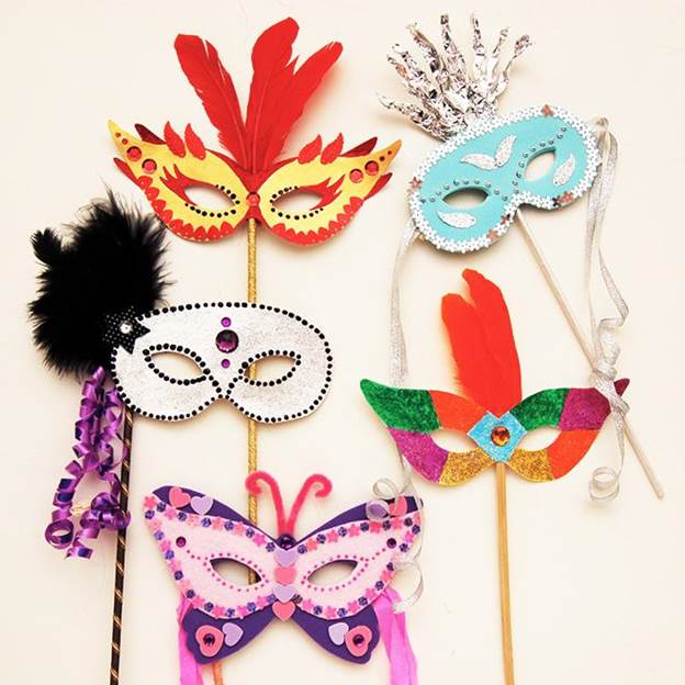 10-DIY-Masquerade-Mask