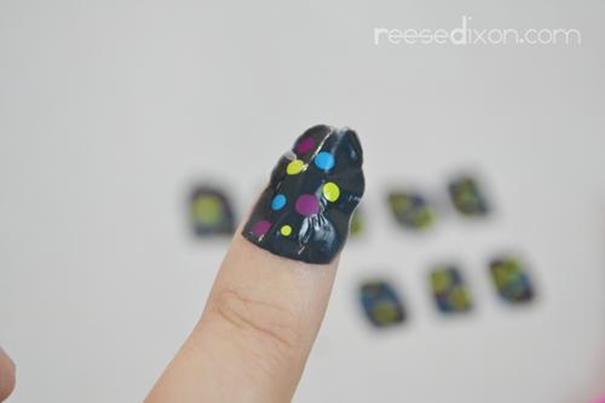 14-DIY-Nails-Stickers