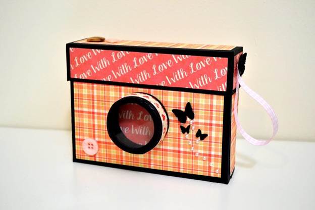 14-How-to-Make-a-Scrapbook-Album-in-a-Camera-Box