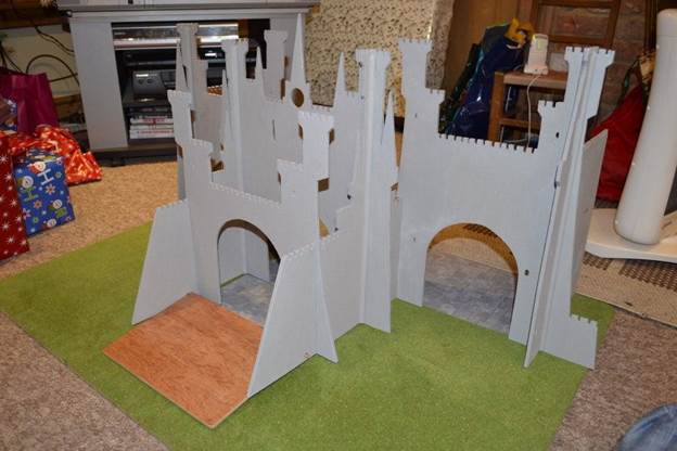 15-DIY-Fairy-Castle-Doll-House