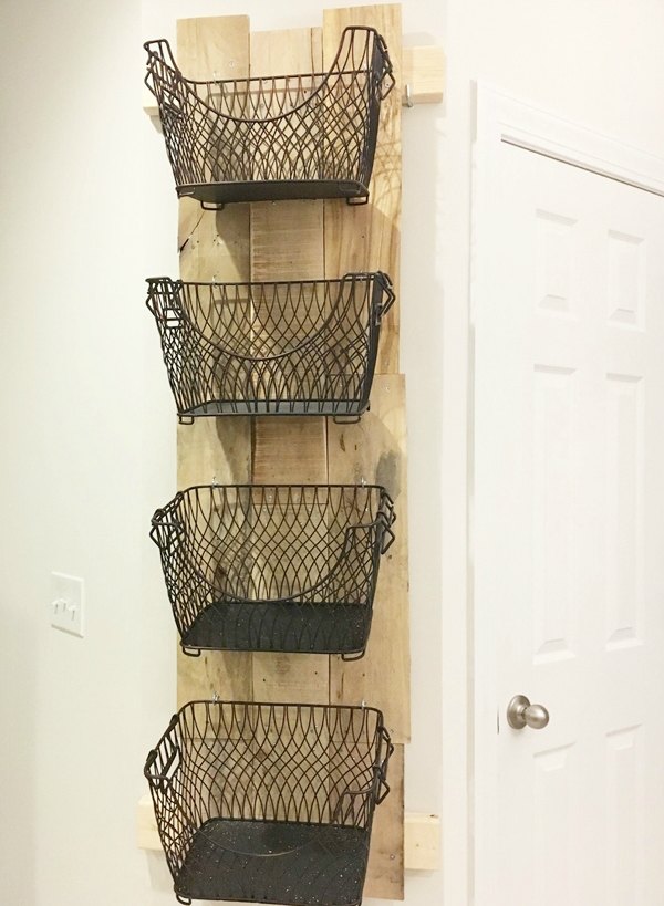 16-DIY-Wall-Mounted-Fruit-Basket