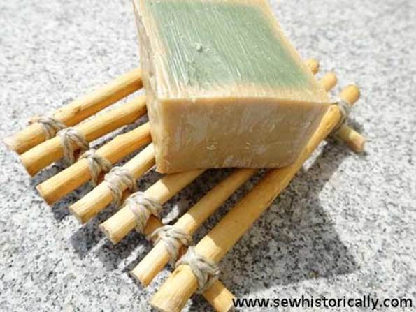 2-DIY-Soap-Dish-With-Twigs