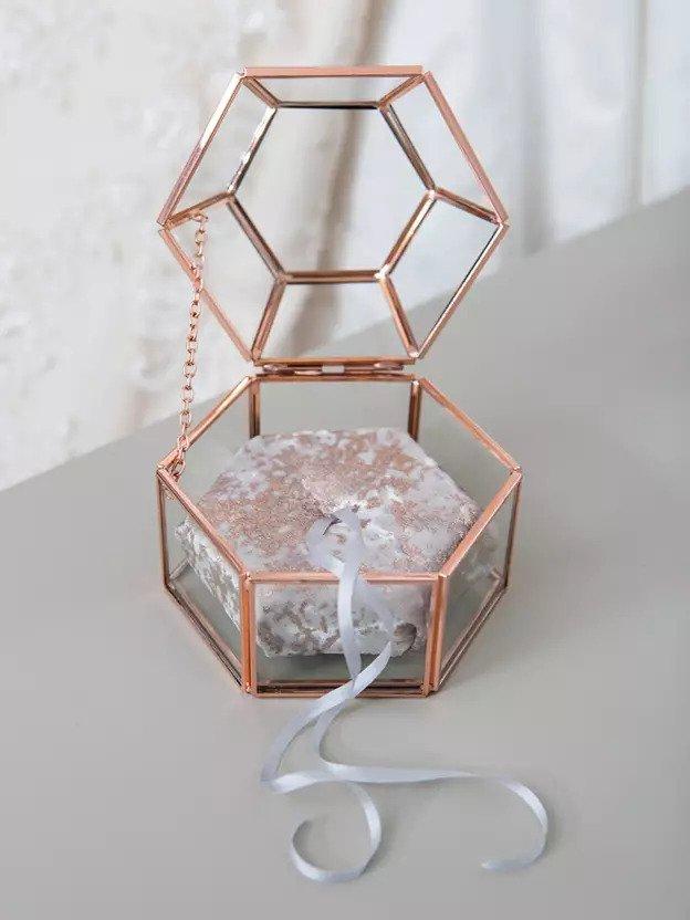 4-DIY-Hexagon-Ring-Box