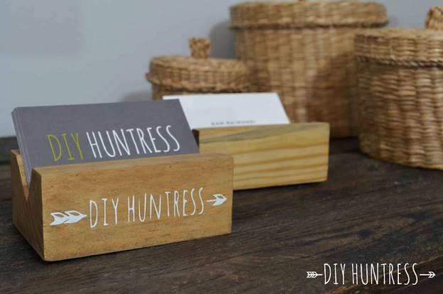 4-DIY-Wooden-Business-Card-Holder