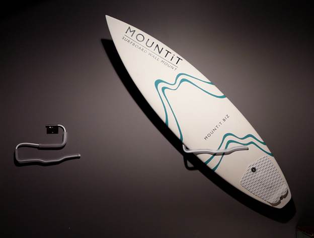 5-DIY-Surfboard-Wall-Mount