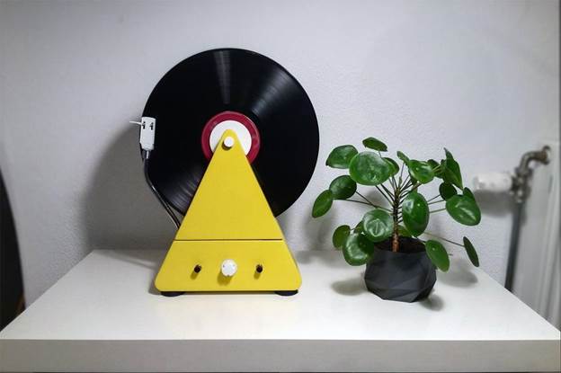 5-DIY-Vertical-Turntable