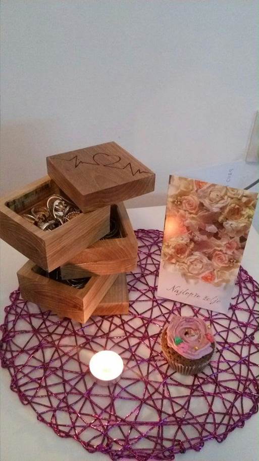 5-DIY-Wooden-Ring-Box