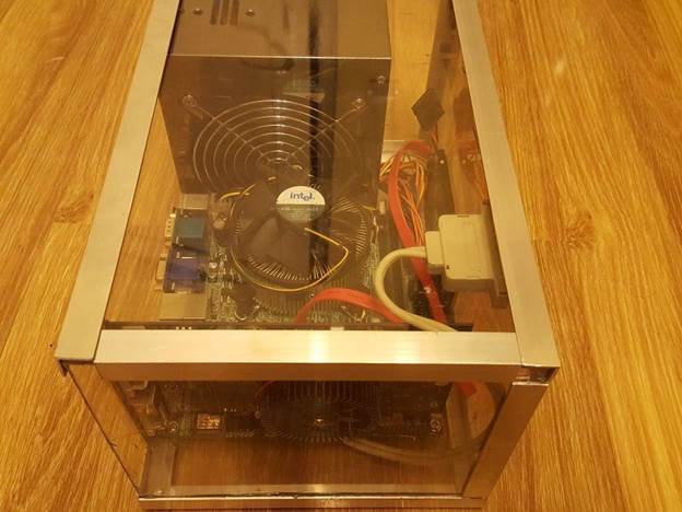 8-DIY-Small-Computer-Case