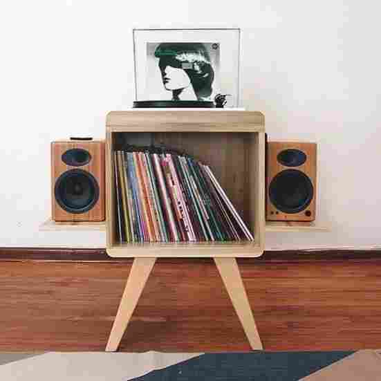 13-Timber-Made-Speaker-Stand