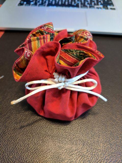 18-Homemade-Segmented-Dice-Bag