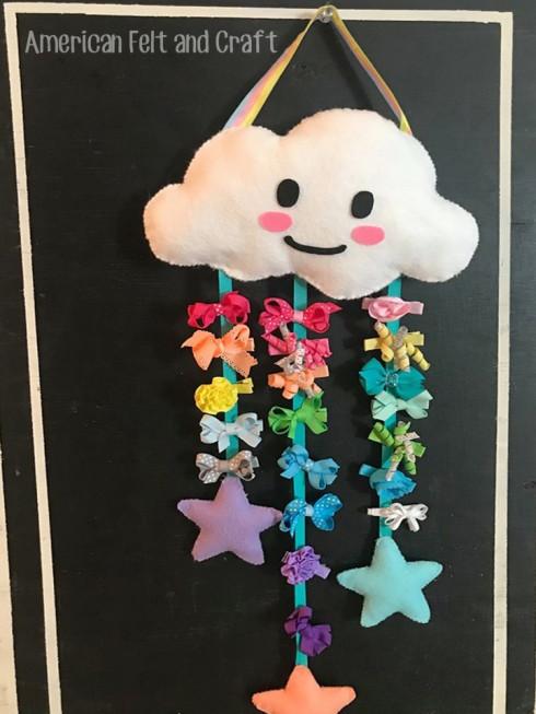 19-DIY-Cloud-Bow-Holder