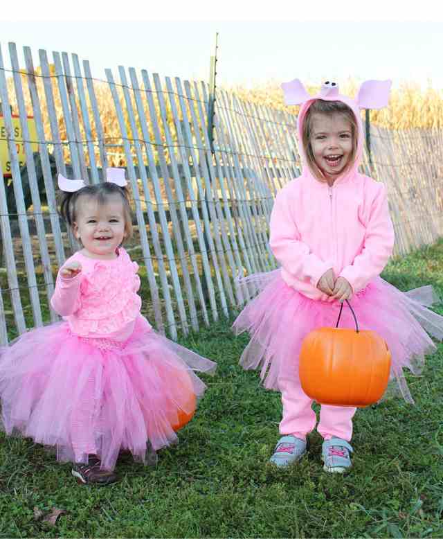 19-DIY-Pig-Halloween-Costume-For-Kids