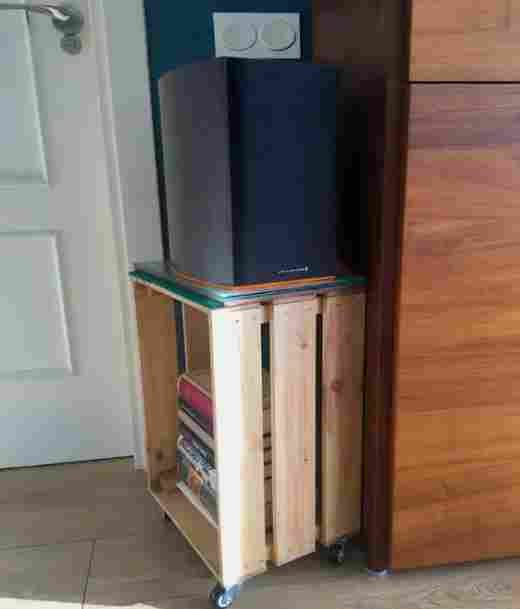 19-DIY-Speaker-Stand-Project