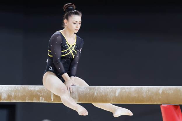 4-How-To-Build-A-Padded-Balance-Beam