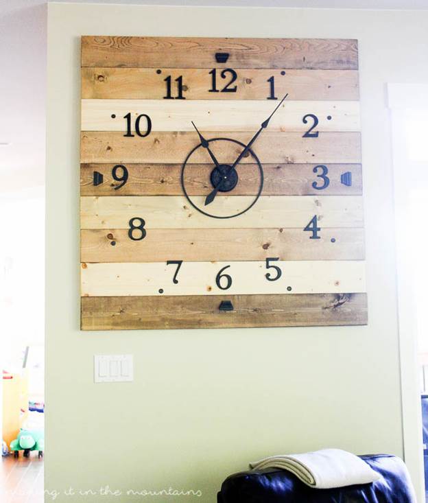 7-Rustic-Wood-Clock-DIY