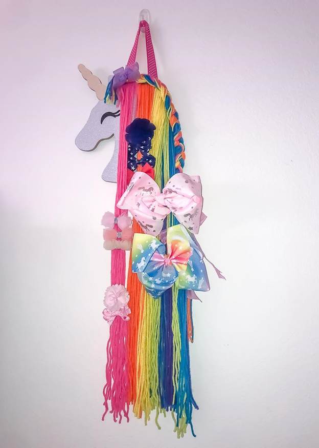 8-DIY-Rainbow-Unicorn-Bow-Holder