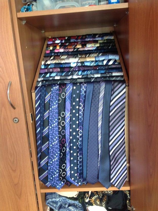 9-Tie-Rack-DIY