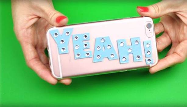 16-DIY-Cute-Phone-Case