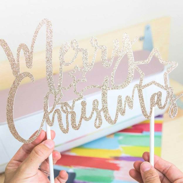 3-DIY-Cake-Toppers-With-Cricut