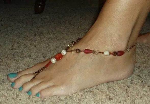 9-DIY-Beautiful-Barefoot-Sandals