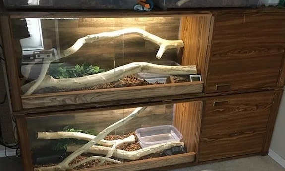 1. Repurposed DIY Reptile Enclosure Plan