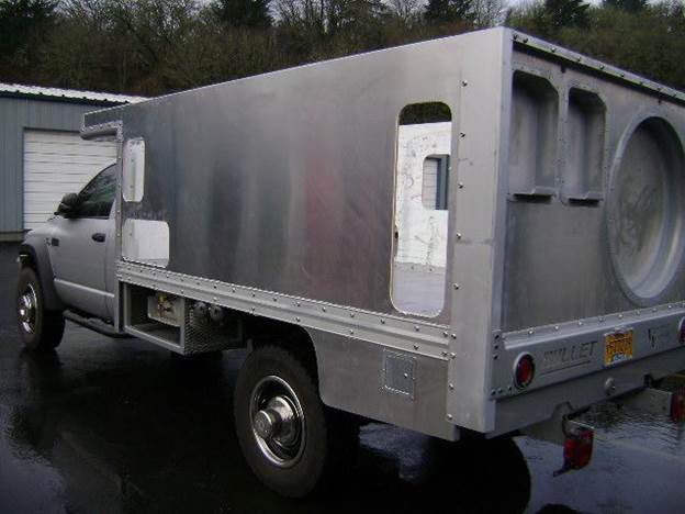 11. DIY Camper Shell