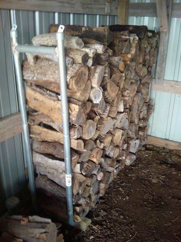 16-DIY-Steel-Firewood-Rack