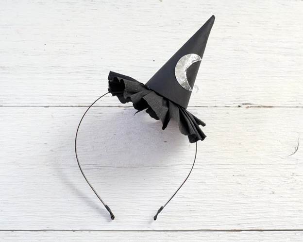 17. DIY Witch Hat Headband