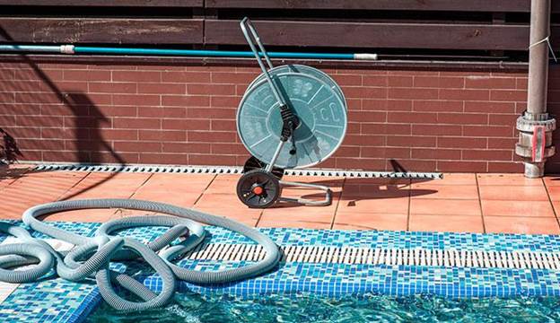 2. DIY Pool Vacuum